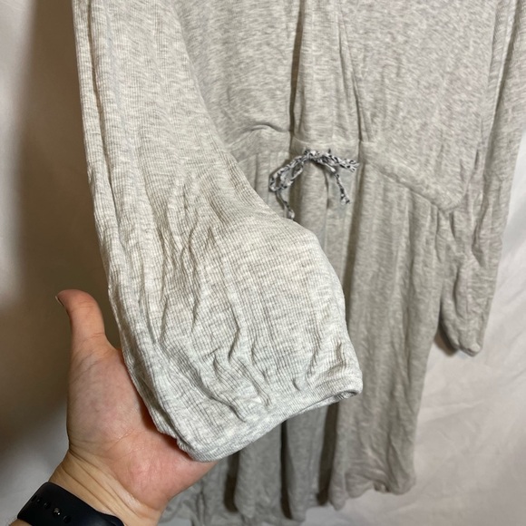 Roller Rabbit Light Gray Long Sleeve Dress - Picture 4 of 8